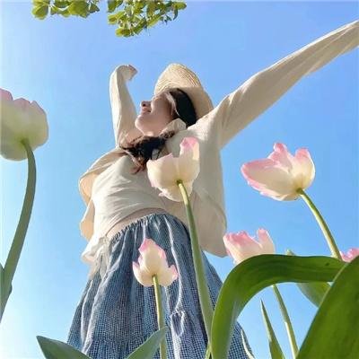 杀死希特勒与大脚怪的人